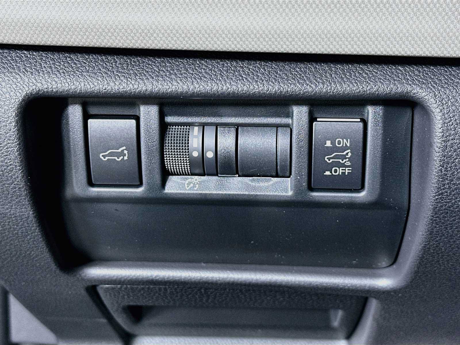 New 2026 Subaru Forester Premium AWD/4WD image 10