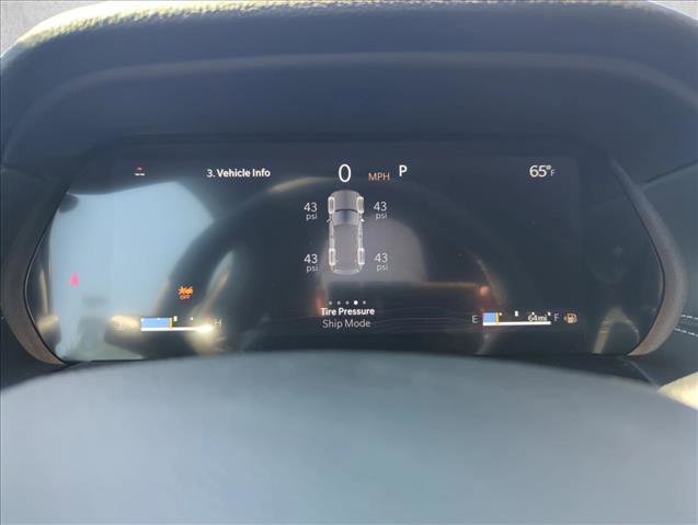 New 2025 Jeep Grand Cherokee Altitude image 8