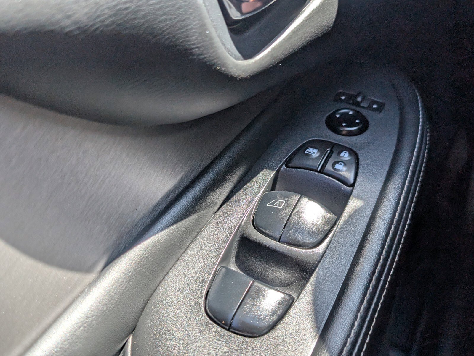 Certified 2020 Nissan Murano SV image 36