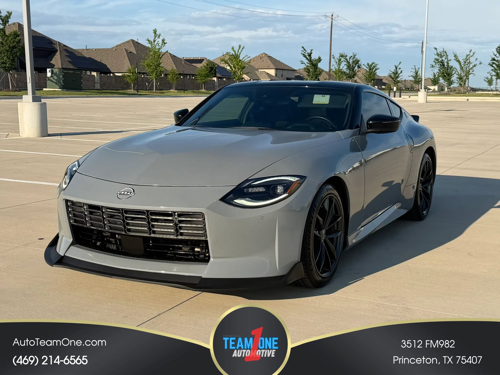 Used 2023 Nissan Z w/ Floor Mat Package (L93)