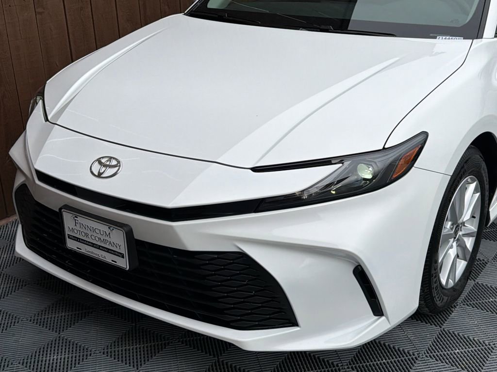 Used 2026 Toyota Camry LE image 22