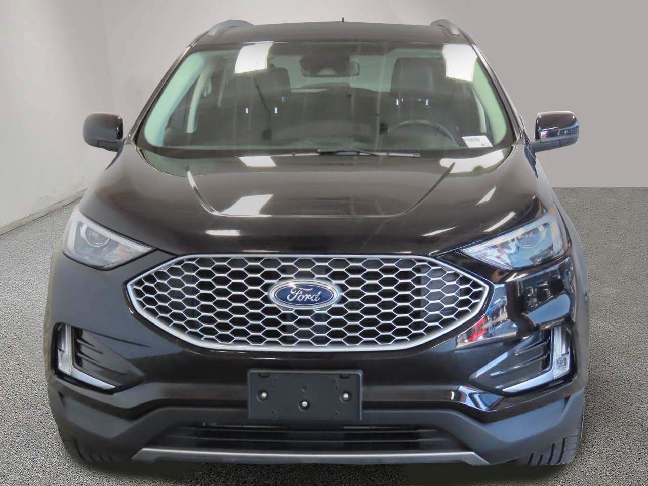 Used 2023 Ford Edge SEL w/ Convenience Package AWD/4WD image 2