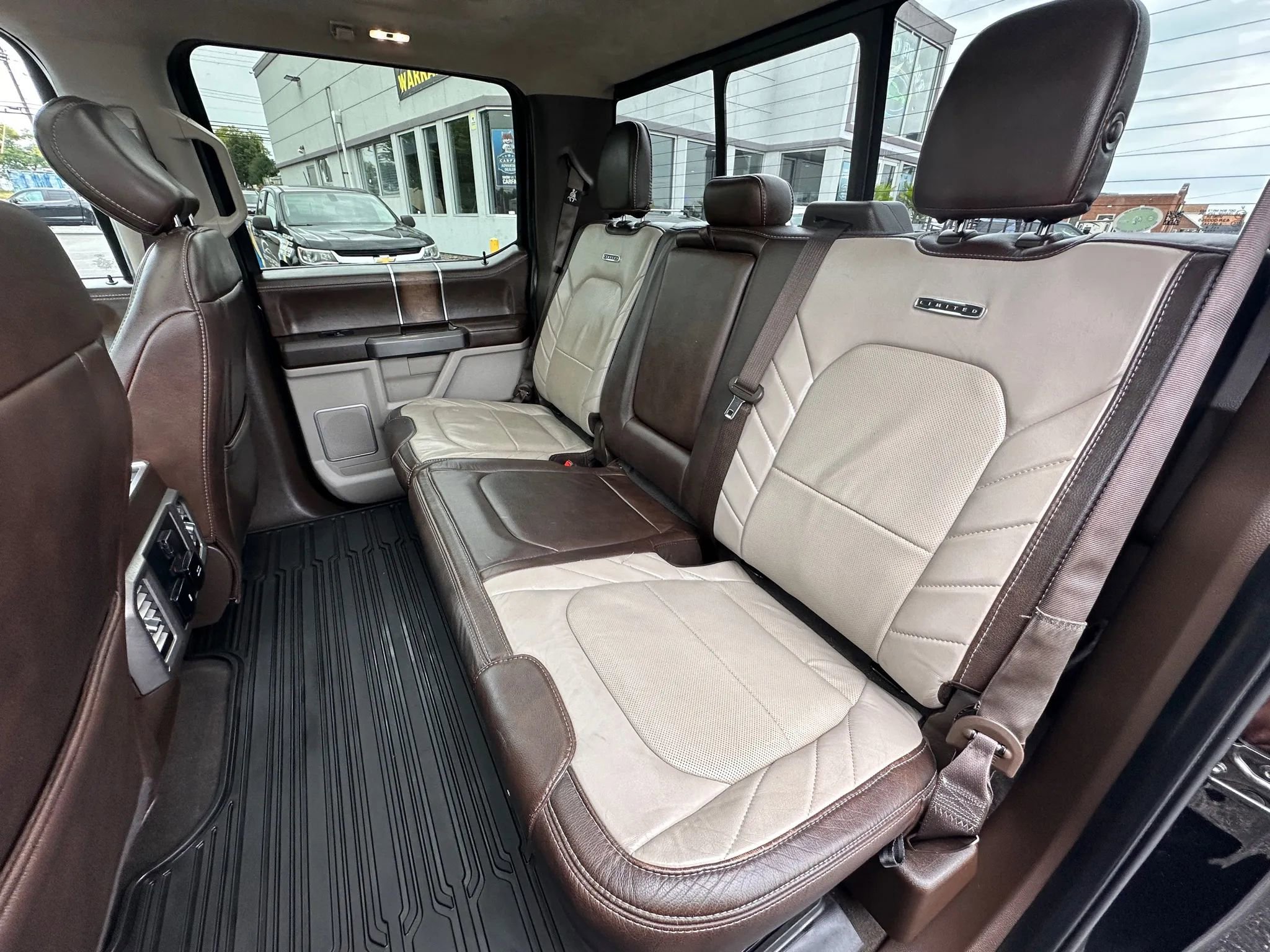 Used 2019 Ford F150 Limited w/ Trailer Tow Package image 17