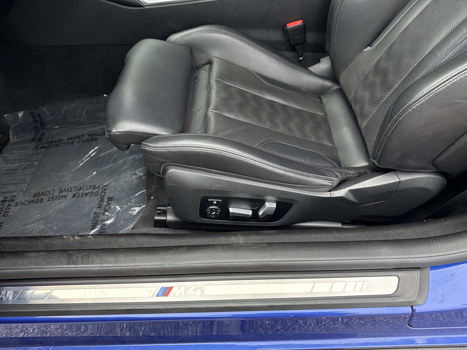 Used 2022 BMW M4 Coupe w/ Executive Package image 15