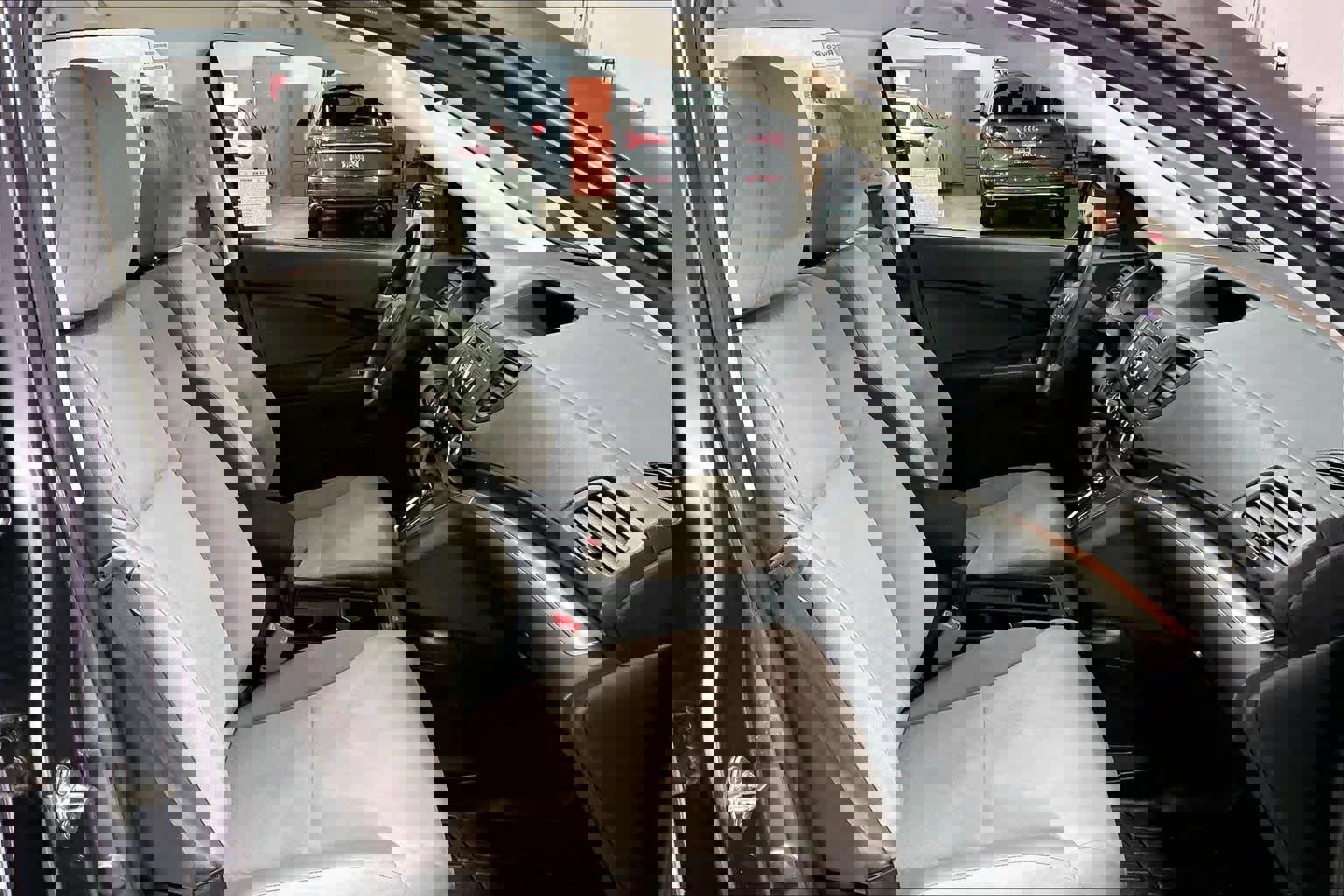 Used 2016 Honda CR-V LX image 10