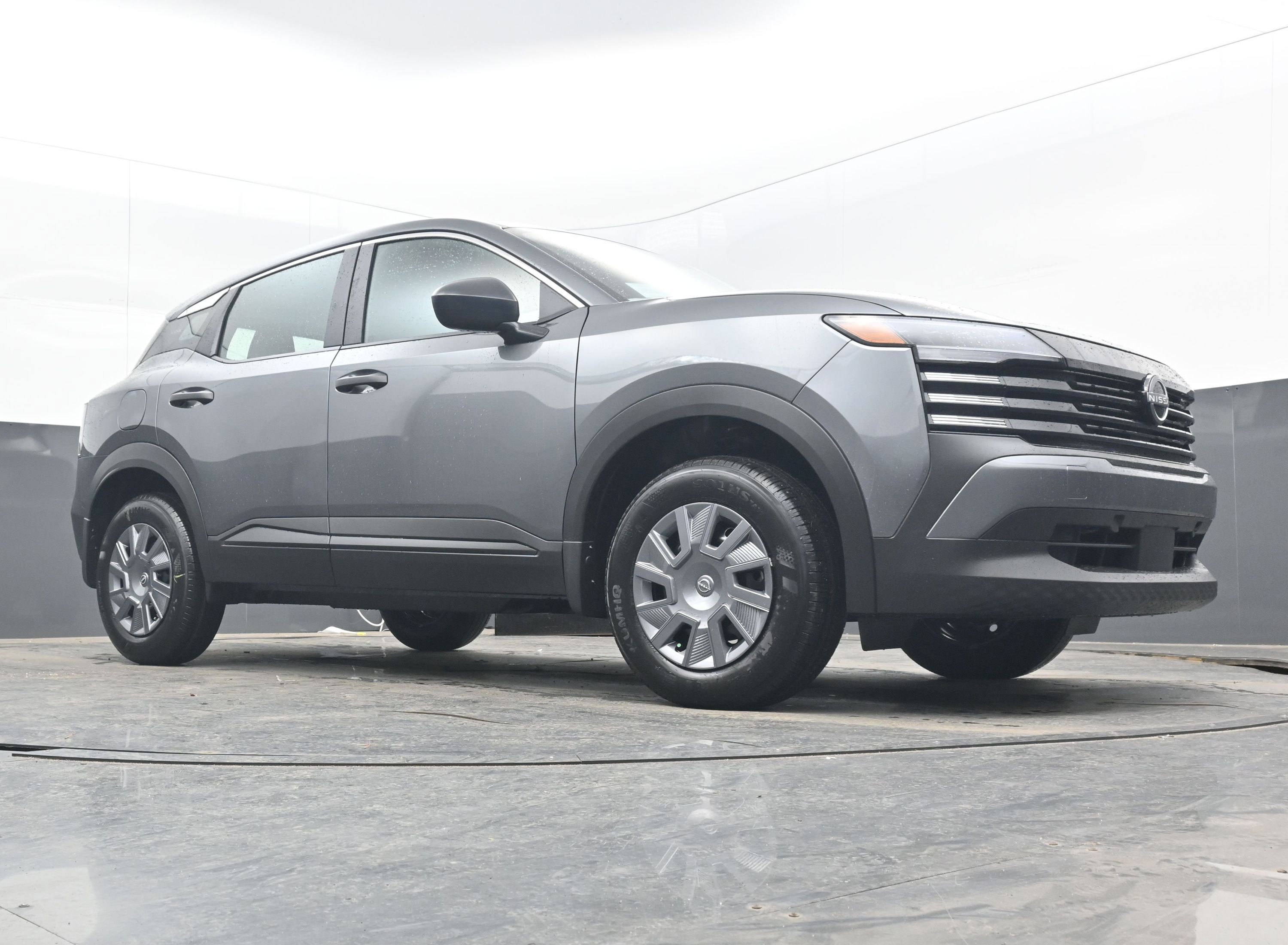 New 2026 Nissan Kicks S image 22