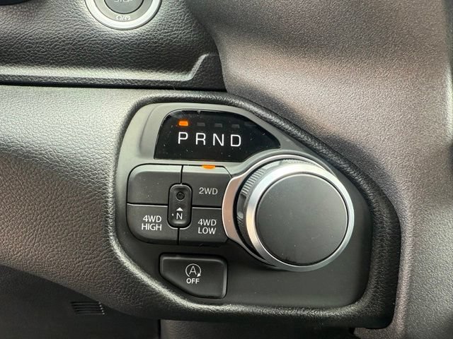 New 2026 RAM 1500 Express AWD/4WD image 12