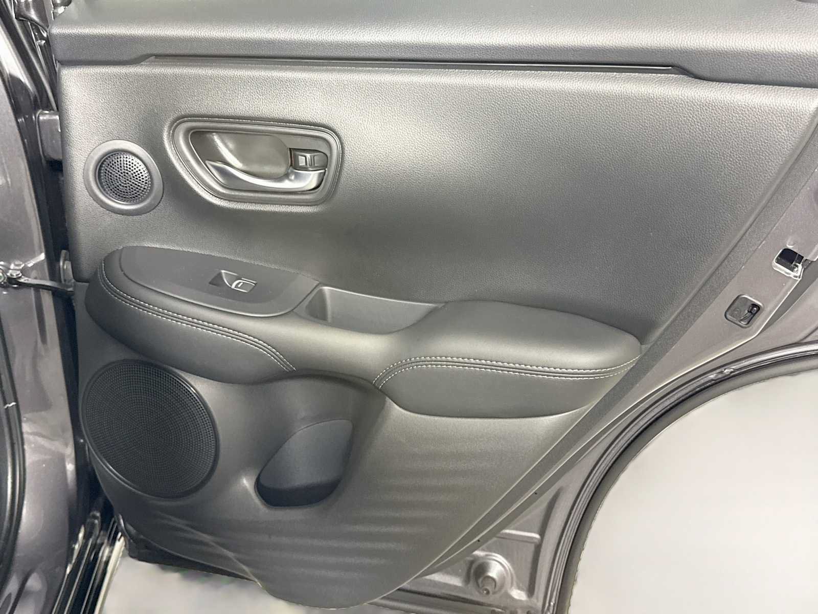 Used 2026 Honda HR-V EX-L image 29