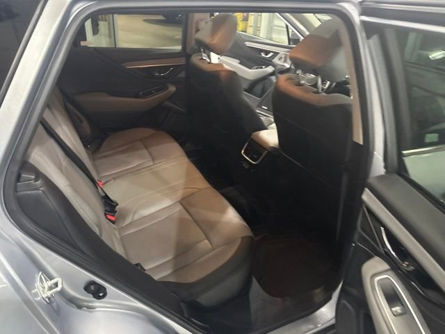 Used 2022 Subaru Outback Limited AWD/4WD image 33