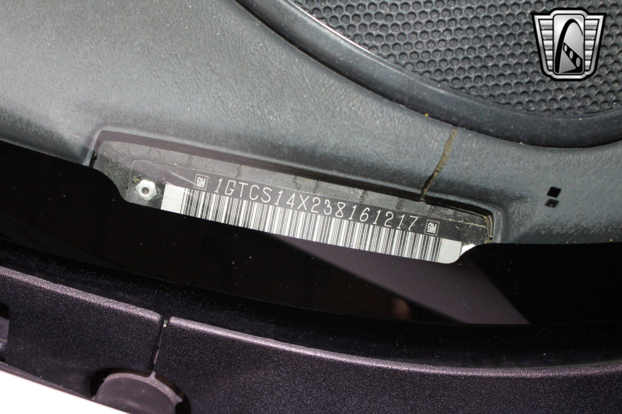 Used 2003 GMC Sonoma SLS w/ SLS Preferred Equipment Group image 27