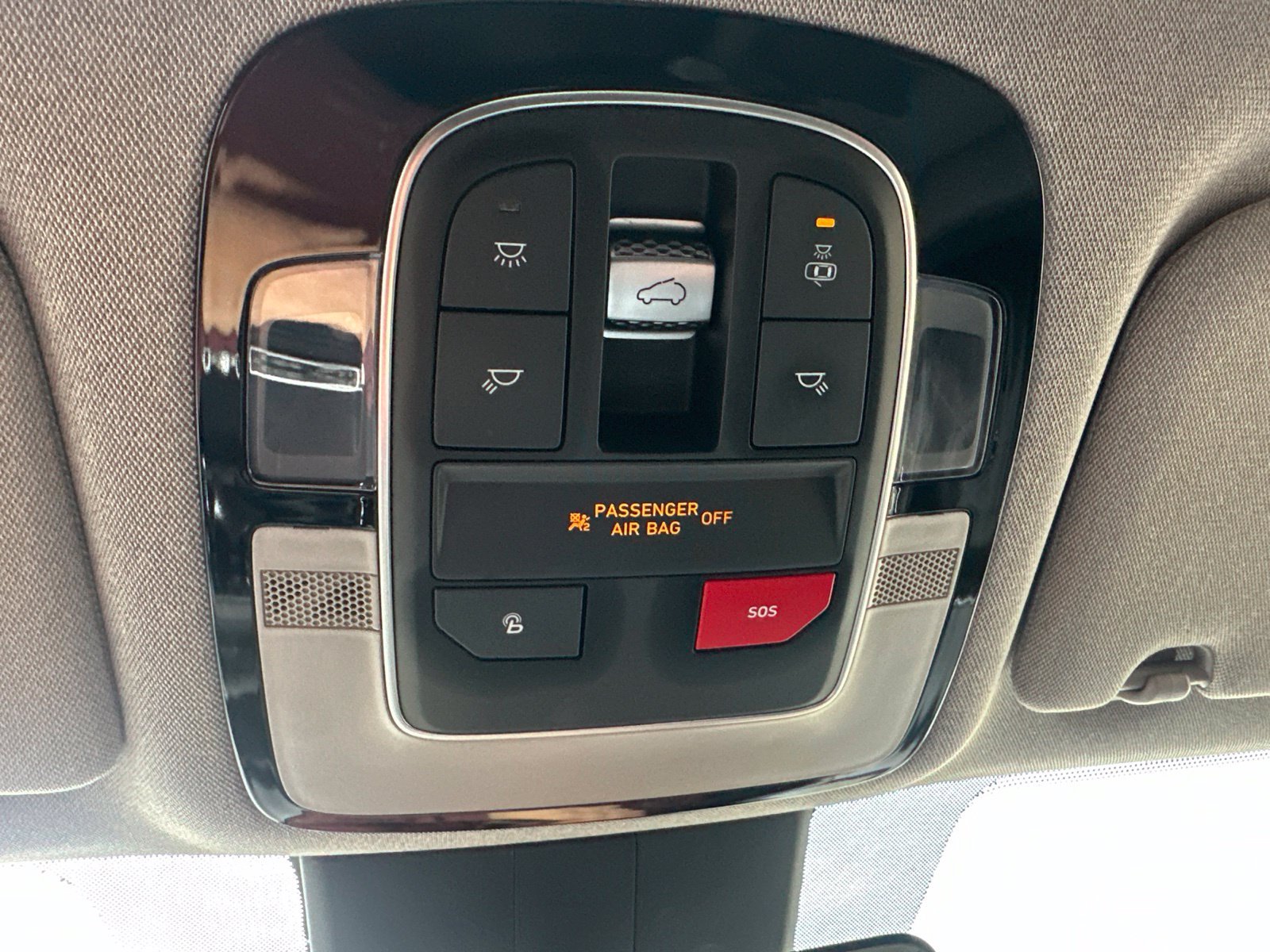 Used 2023 Hyundai Santa Fe Limited AWD/4WD image 83