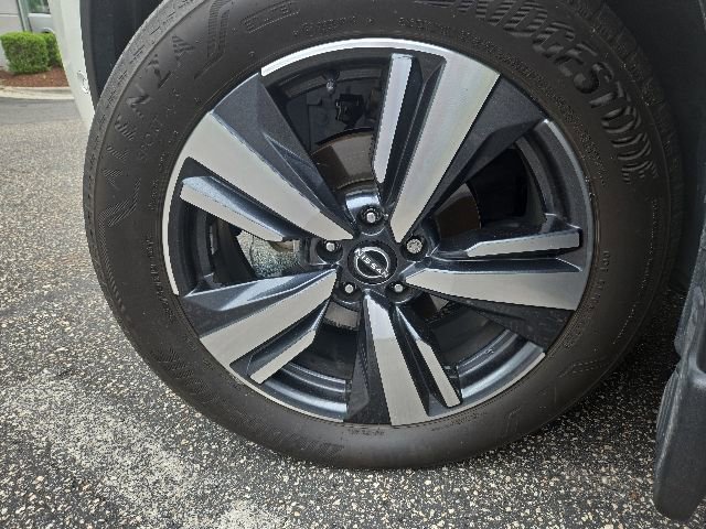 Certified 2023 Nissan Rogue Platinum w/ Platinum Premium Package AWD/4WD image 8