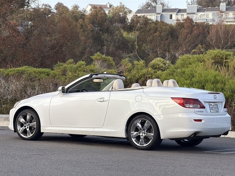 Used 2010 Lexus IS 350C RWD image 4