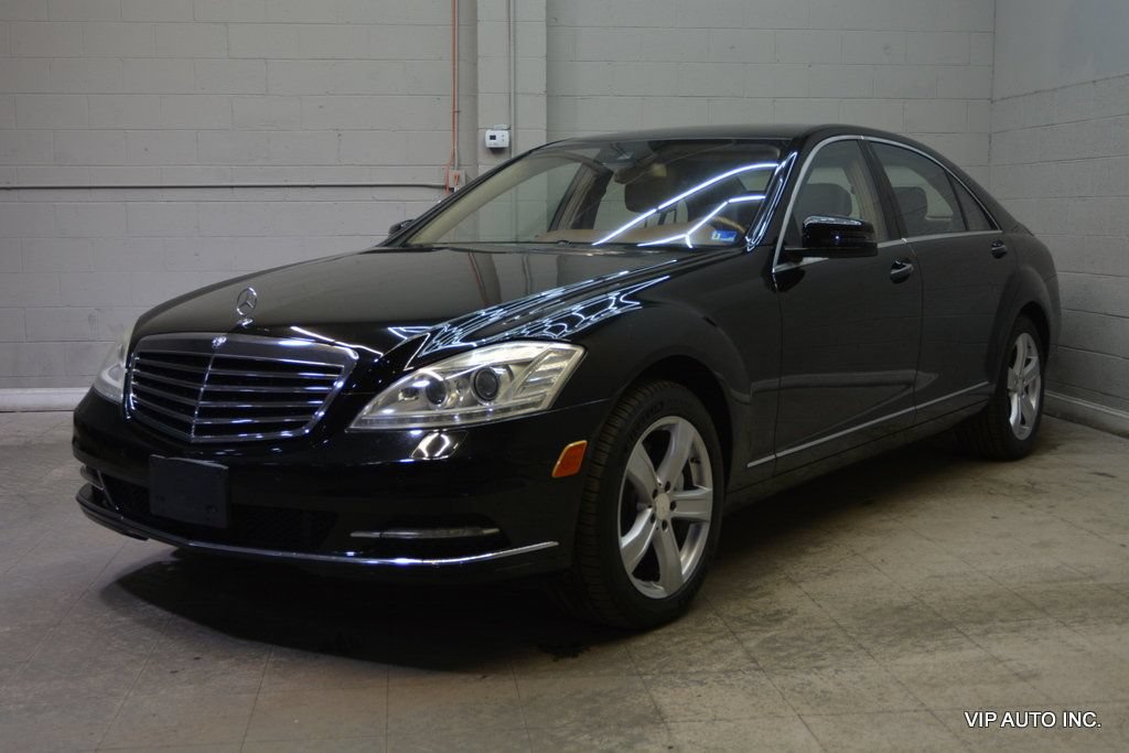 Used 2010 Mercedes-Benz S 550 4MATIC image 2