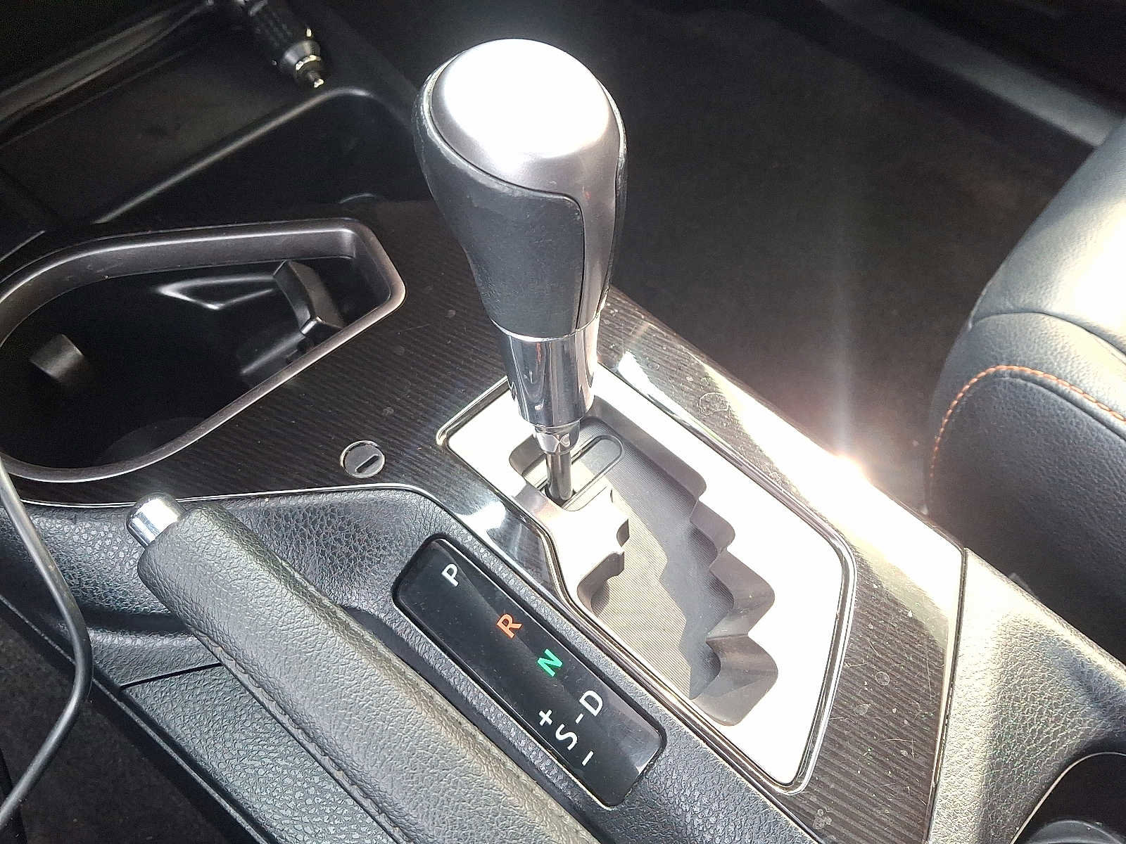 Used 2016 Toyota RAV4 SE w/ Cargo Management Package image 15