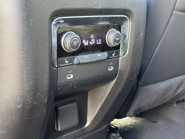Used 2024 Chevrolet Tahoe Premier RWD image 41