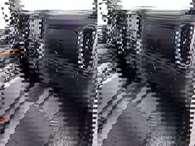 Used 2023 Chevrolet Silverado 2500 LT image 30