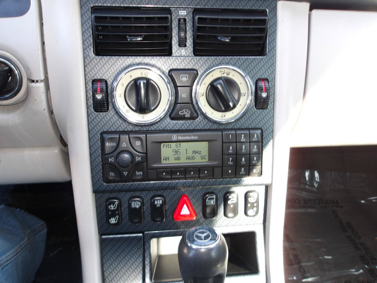 Used 1999 Mercedes-Benz SLK 230 image 13