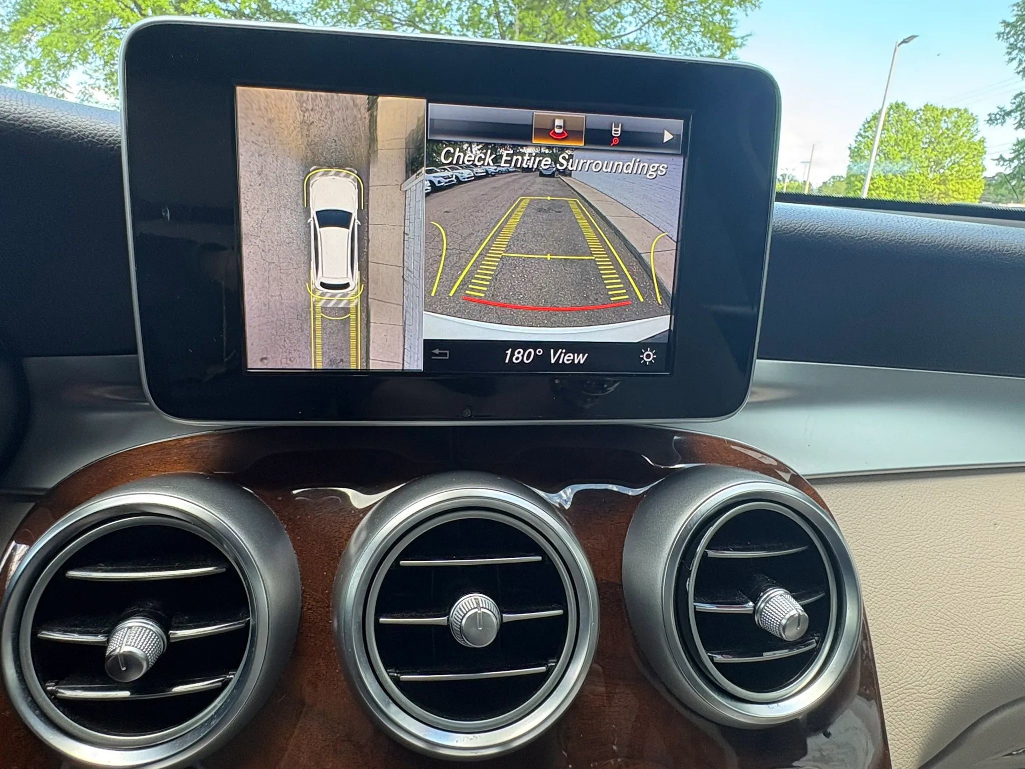 Used 2018 Mercedes-Benz GLC 300 4MATIC image 39