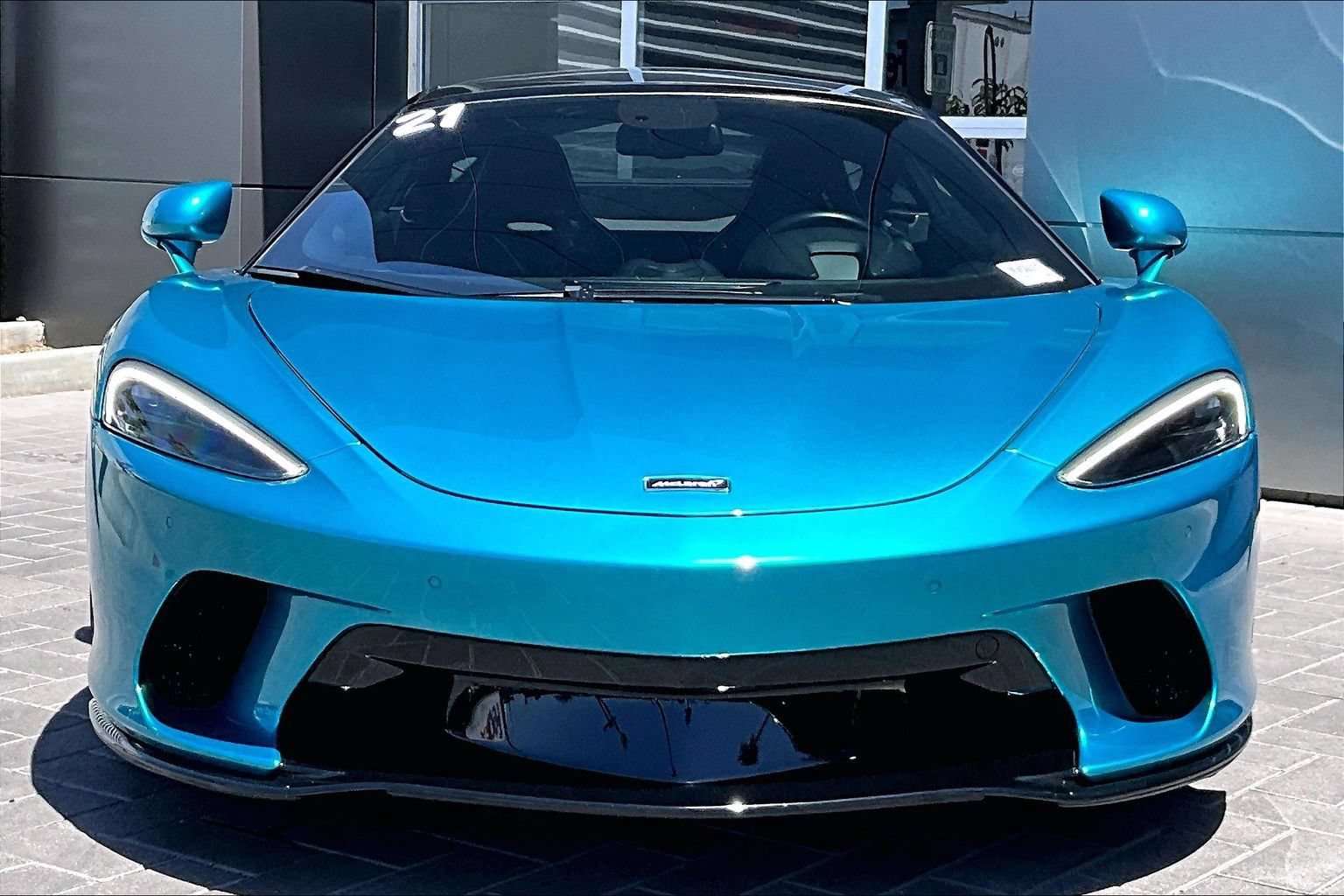 Used 2021 McLaren GT RWD image 2