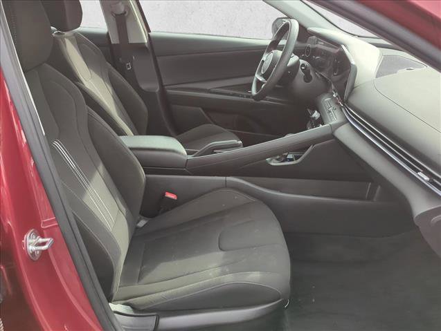 Used 2024 Hyundai Elantra SEL image 22