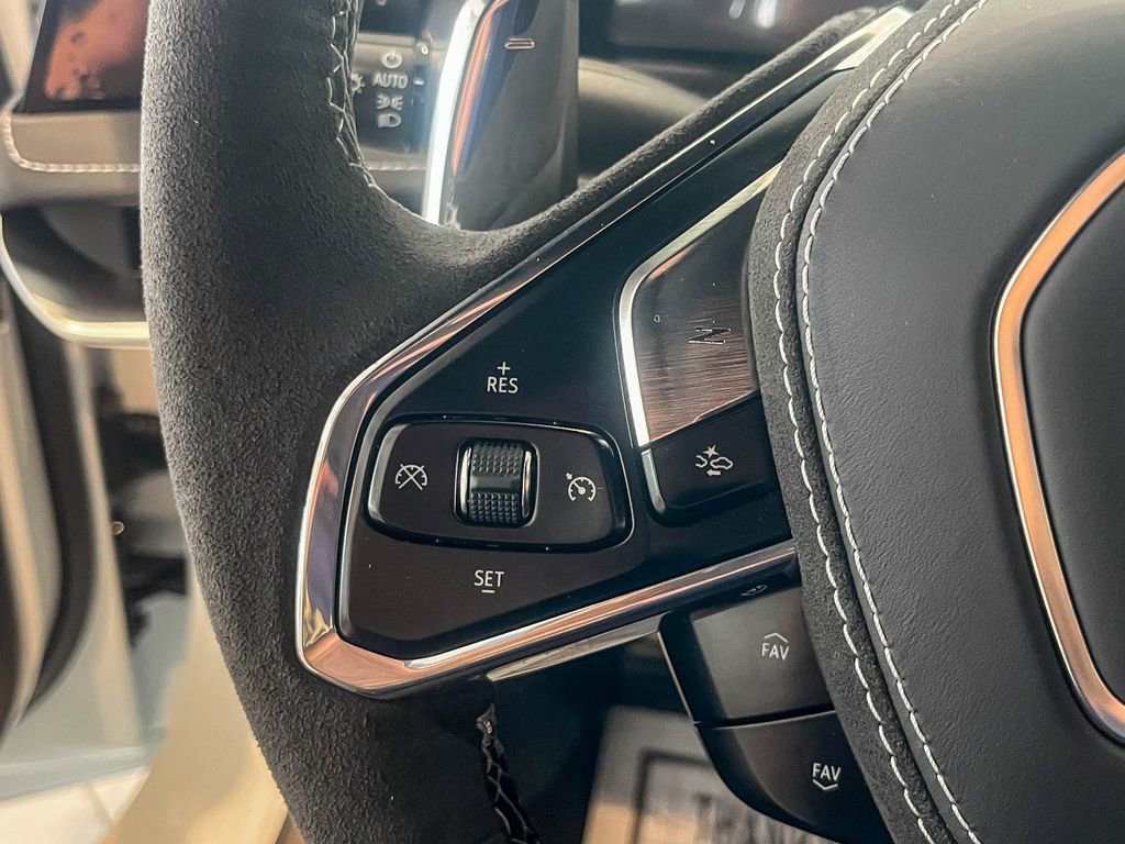 New 2026 Chevrolet Corvette Stingray Preferred Cpe image 21