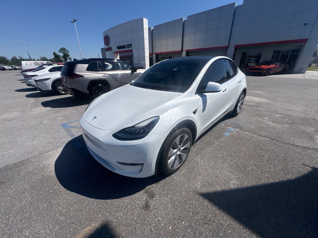 Used 2021 Tesla Model Y Long Range AWD/4WD image 9