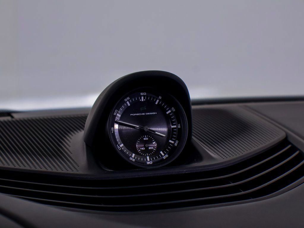 Certified 2021 Porsche Taycan Turbo S image 15