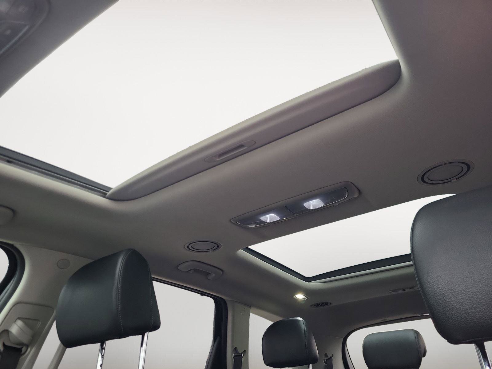 Used 2022 Kia Telluride SX image 18