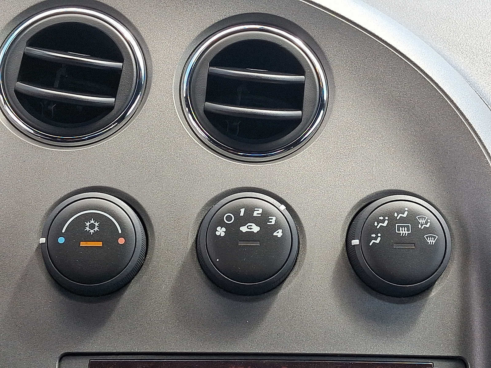 Used 2008 Pontiac Solstice Convertible w/ Premium Package RWD image 17