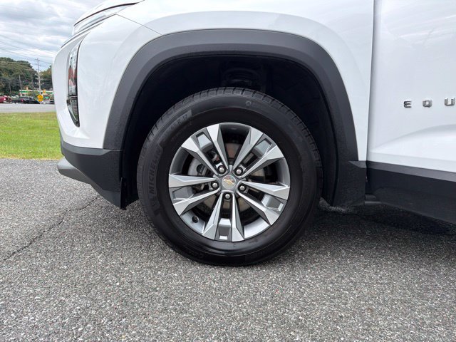 Used 2025 Chevrolet Equinox LT AWD/4WD image 25