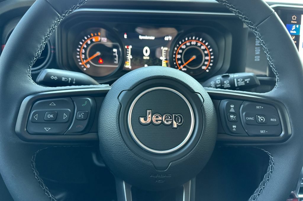 New 2025 Jeep Wrangler Unlimited Rubicon w/ Safety Group AWD/4WD image 23