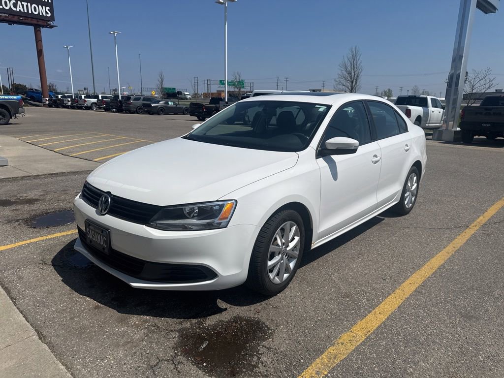 Used 2012 Volkswagen Jetta SE FWD image 3