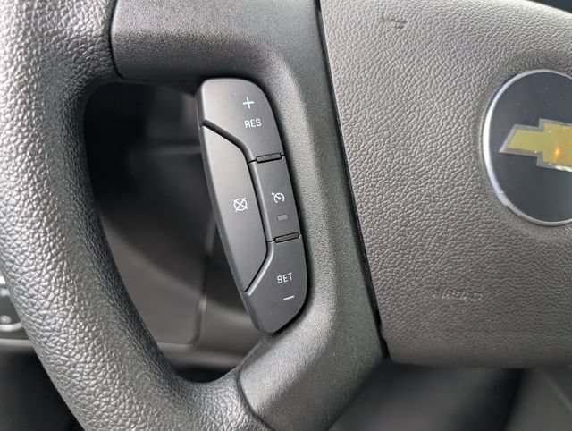 Used 2025 Chevrolet Express 3500 LT w/ LT Preferred Equipment Group RWD image 14