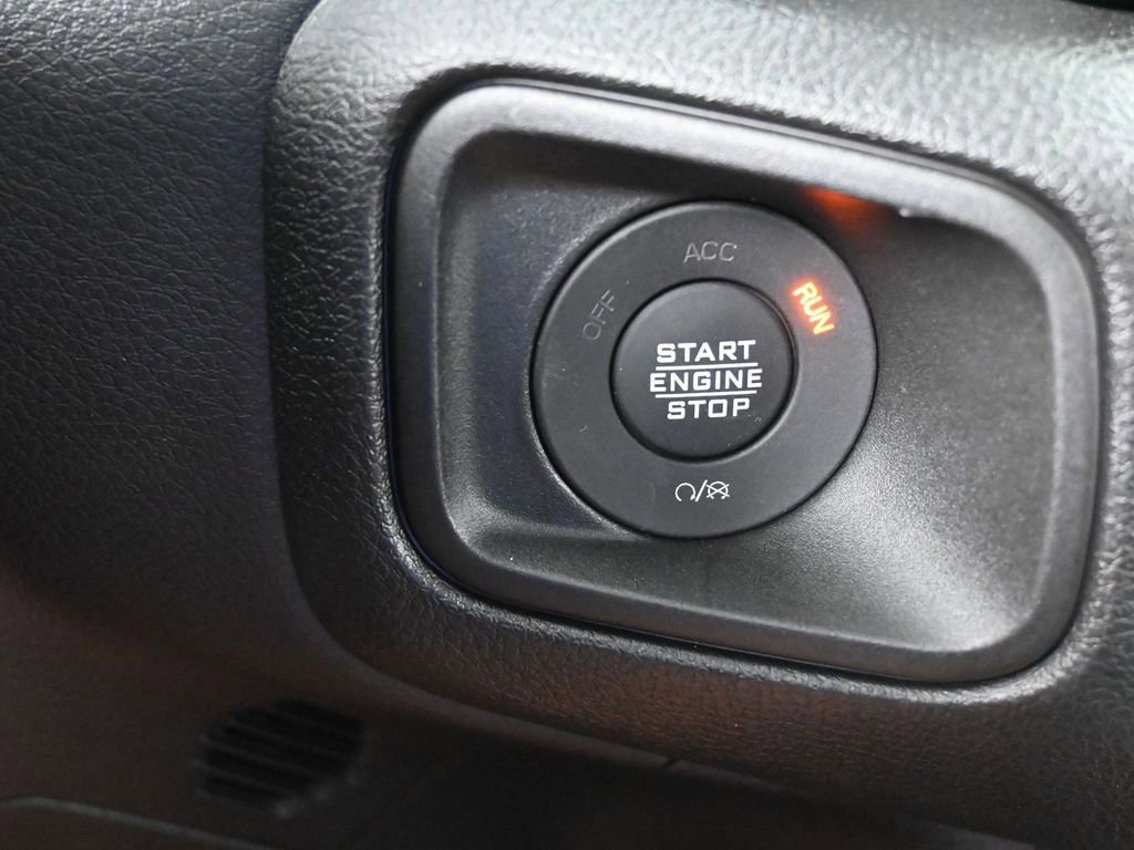 Used 2024 Jeep Gladiator Sport image 29