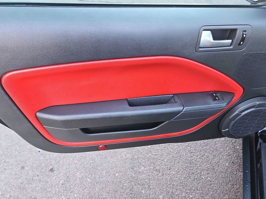 Used 2009 Ford Mustang Shelby GT500 image 13