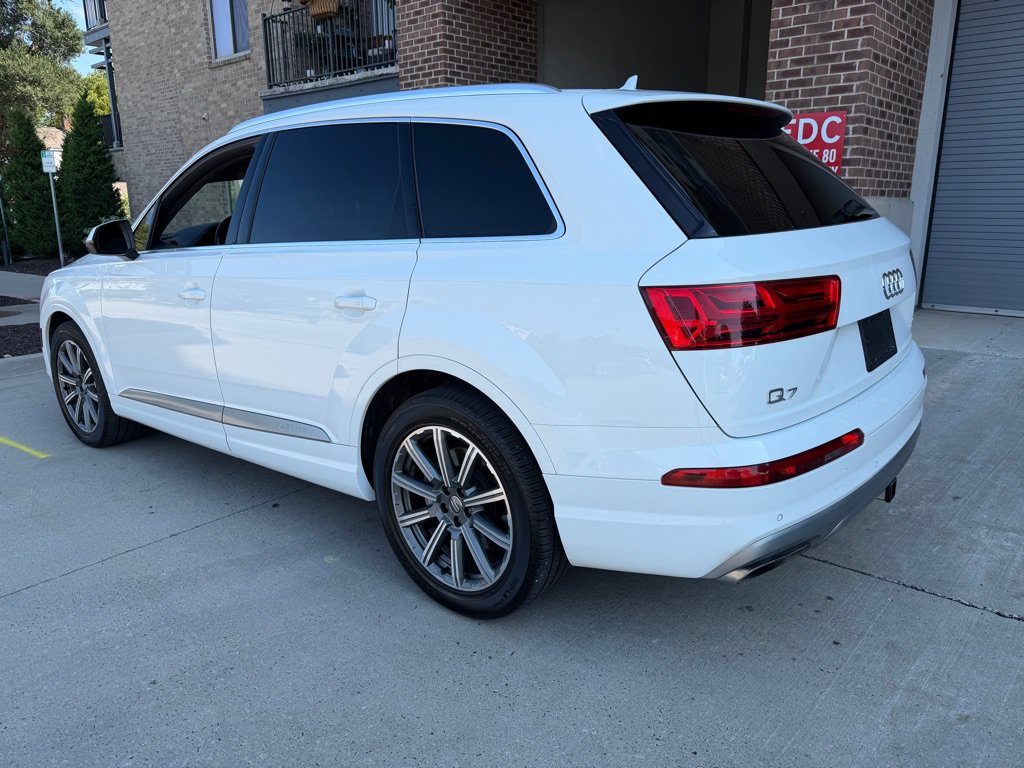 Used 2017 Audi Q7 3.0T Prestige w/ Prestige Package AWD/4WD image 5