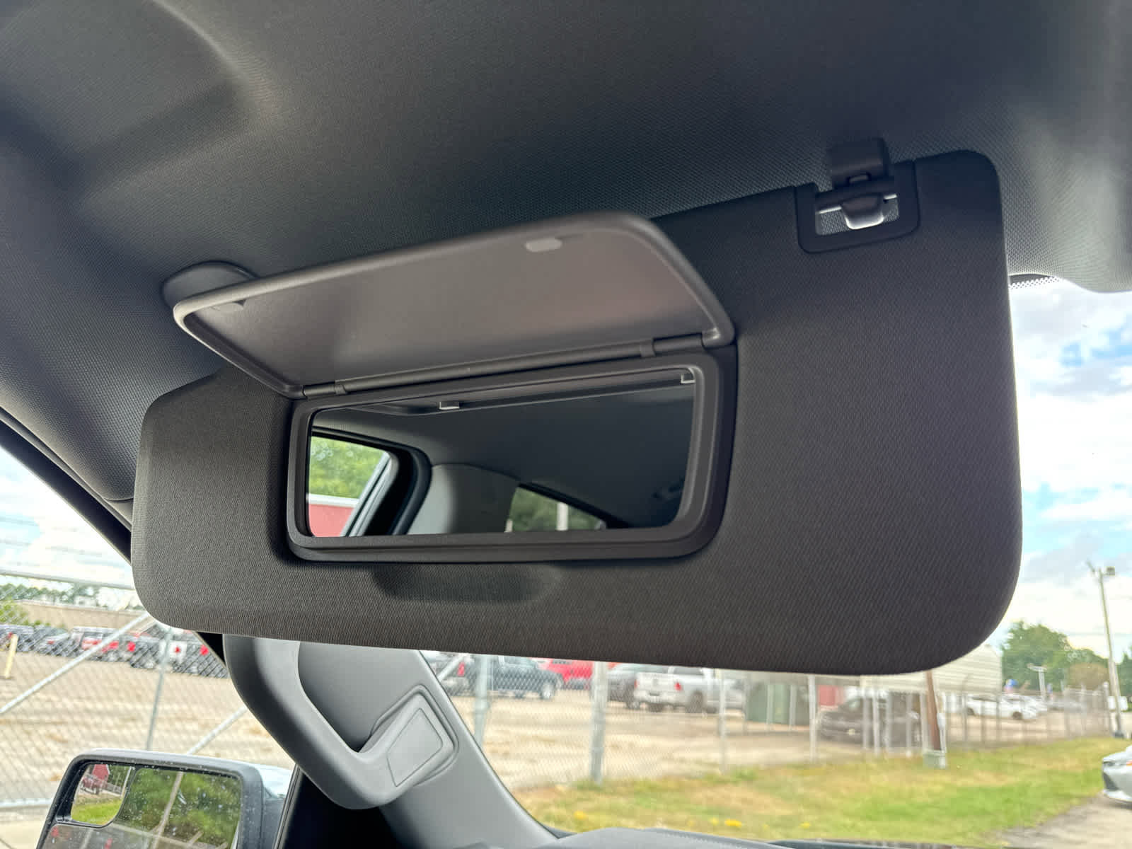 New 2026 Chevrolet Silverado 1500 LT image 27