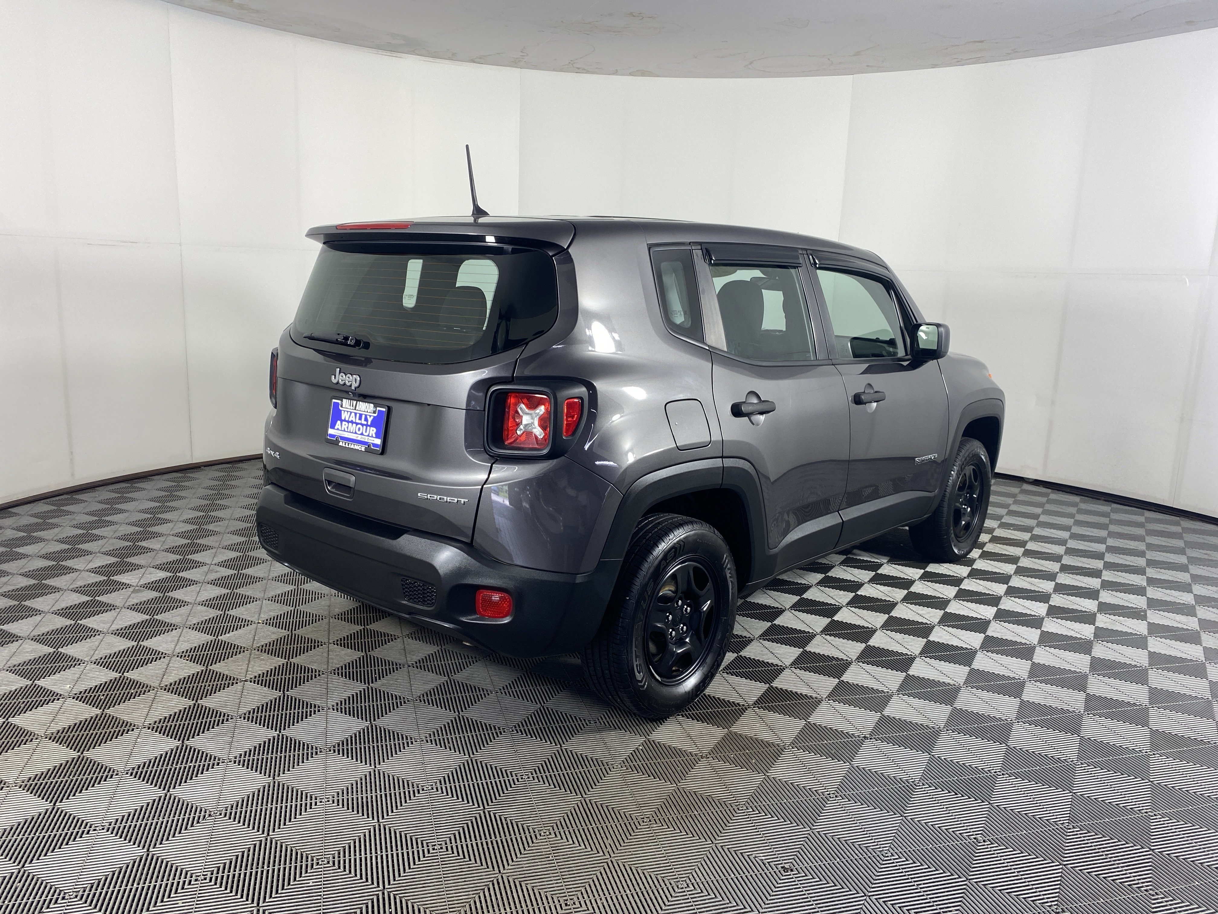 Used 2019 Jeep Renegade Sport AWD/4WD image 6