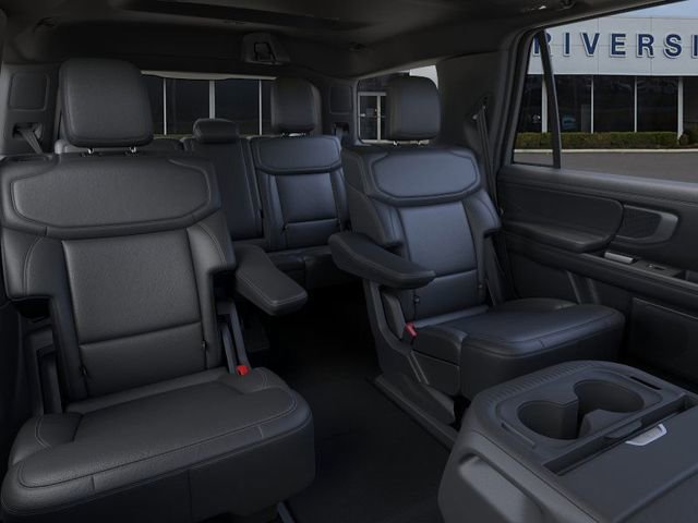 New 2025 Ford Expedition Platinum w/ Stealth Performance Package image 11