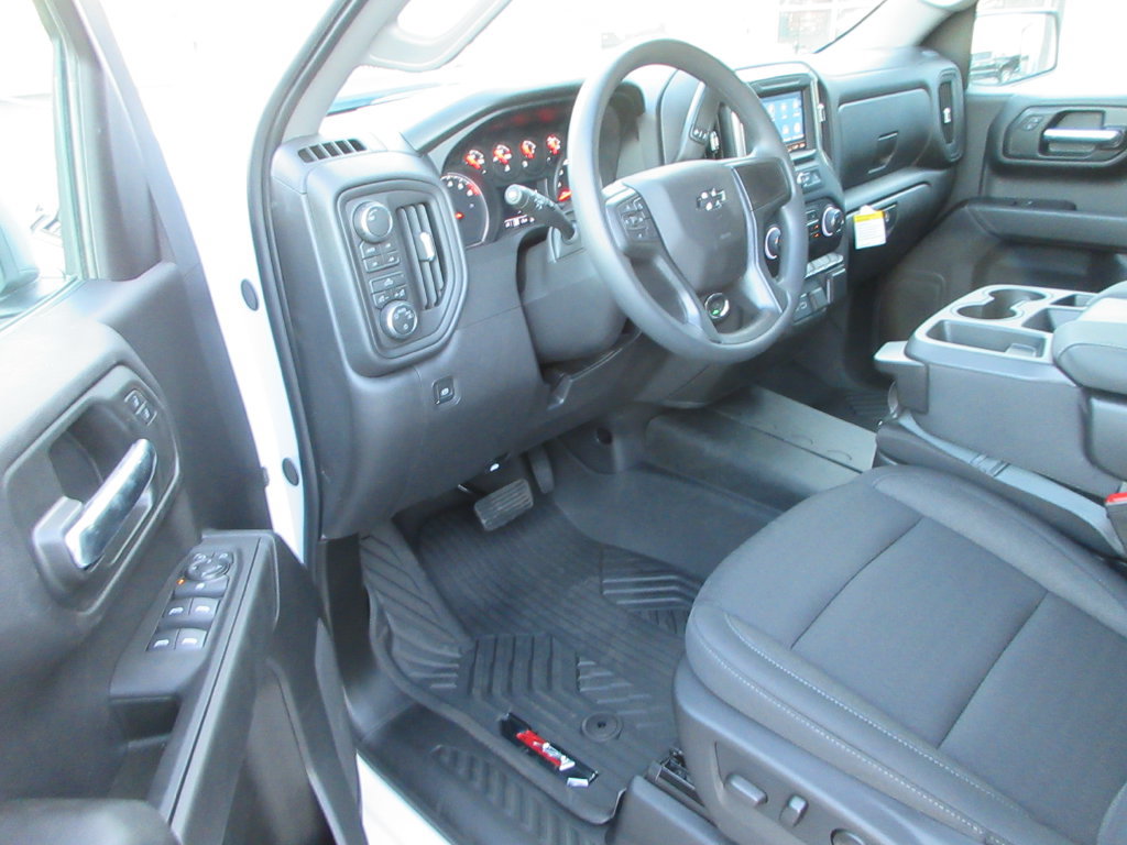 New 2026 Chevrolet Silverado 1500 Custom Trail Boss w/ LPO, Dark Essentials Package AWD/4WD image 14