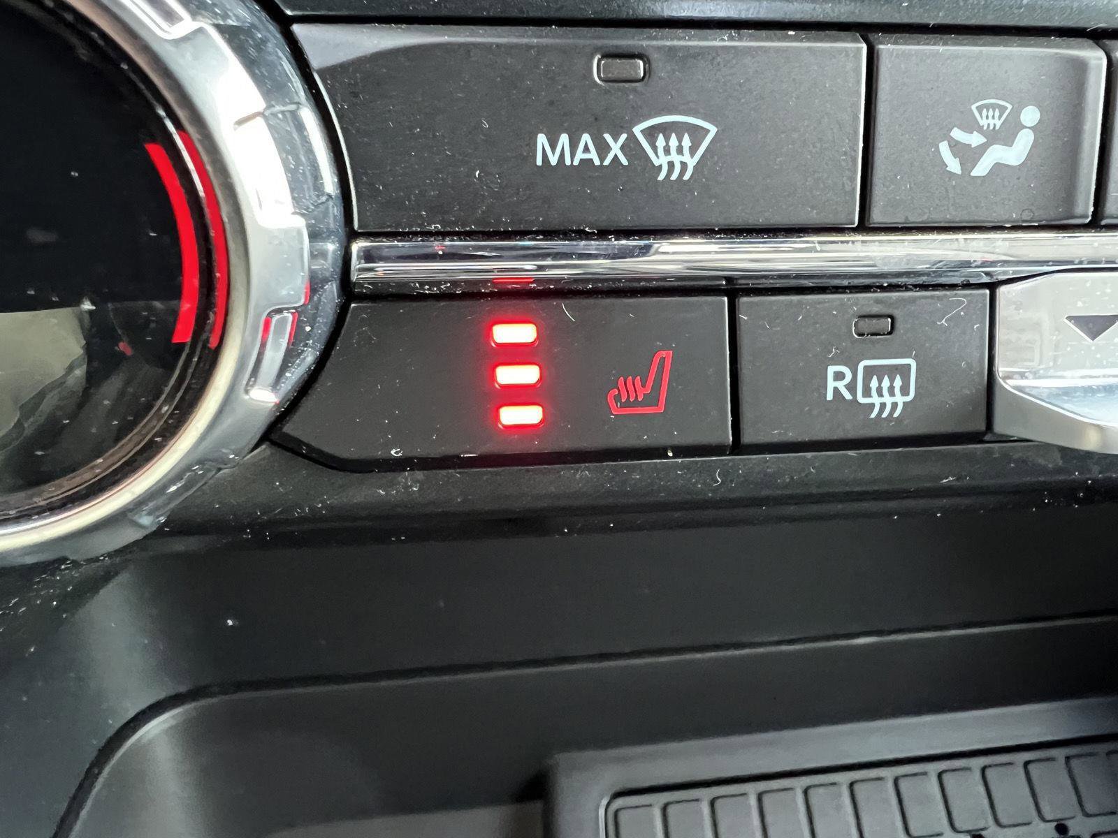 Used 2024 Ford F150 XLT w/ Equipment Group 302A MID image 40