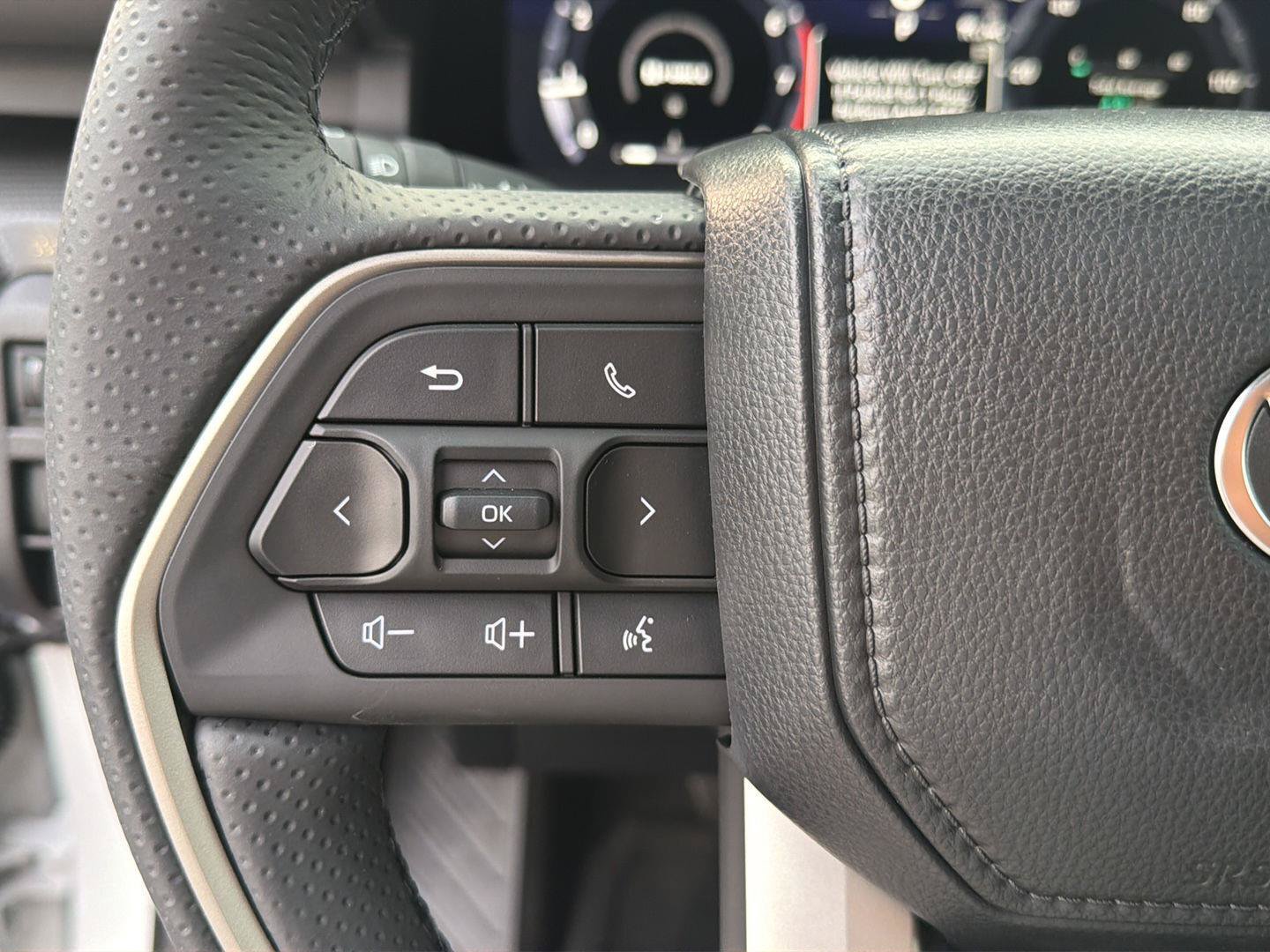 New 2026 Toyota 4Runner Limited AWD/4WD image 21