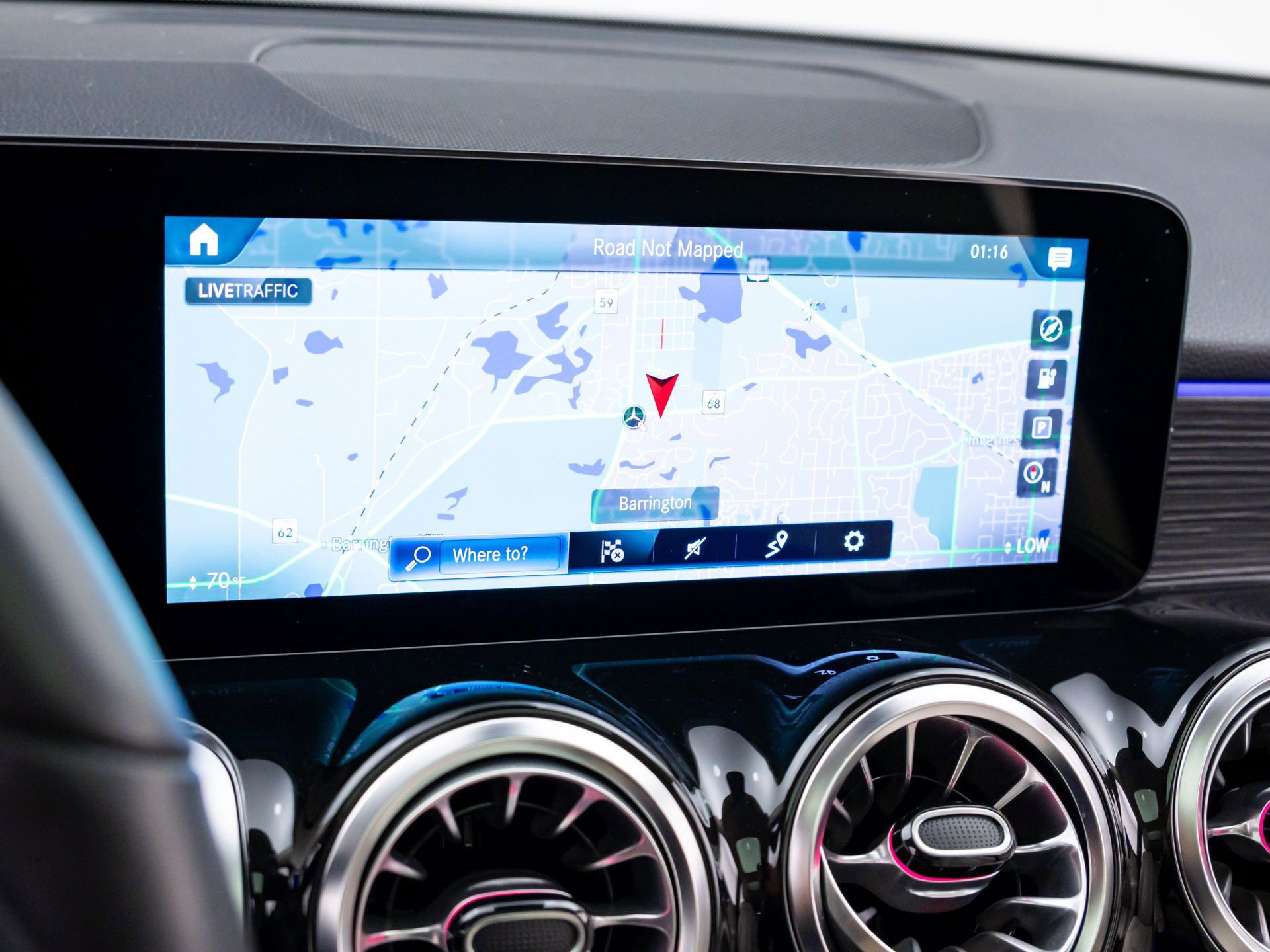 Certified 2023 Mercedes-Benz EQB 300 4MATIC w/ Exclusive Package image 33