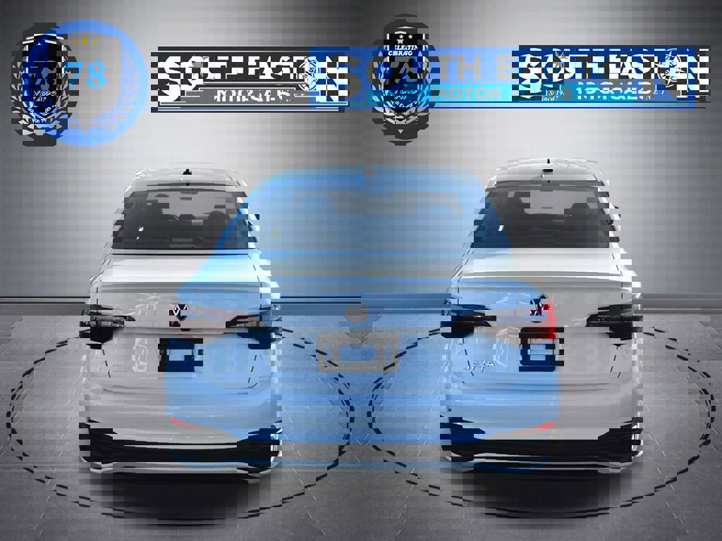 Used 2024 Volkswagen Jetta S image 4