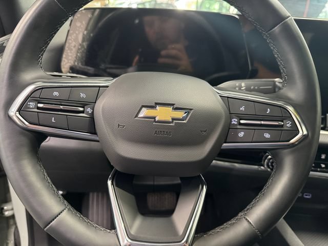 Used 2025 Chevrolet Equinox LT AWD/4WD image 19