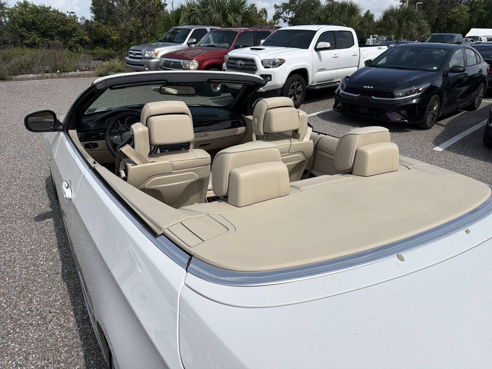 Used 2013 BMW 328i Convertible RWD image 33