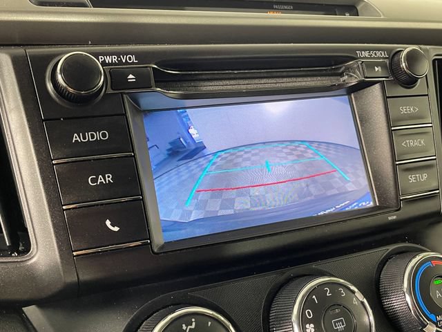 Used 2016 Toyota RAV4 LE AWD/4WD image 8