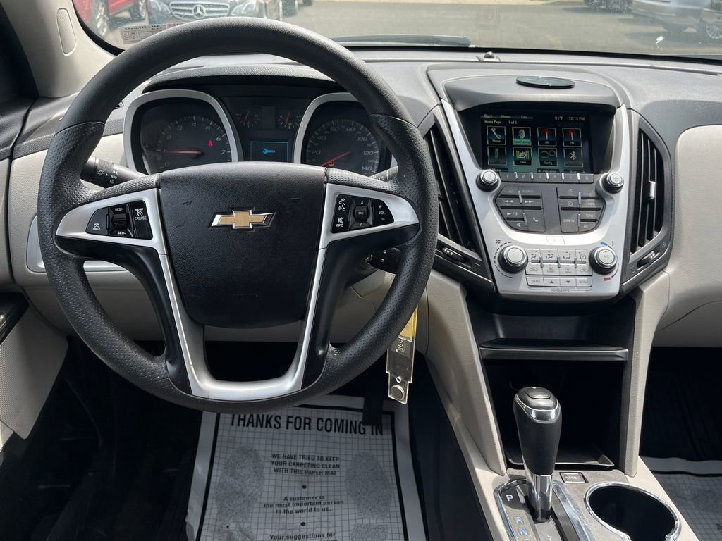 Used 2017 Chevrolet Equinox LT FWD image 19