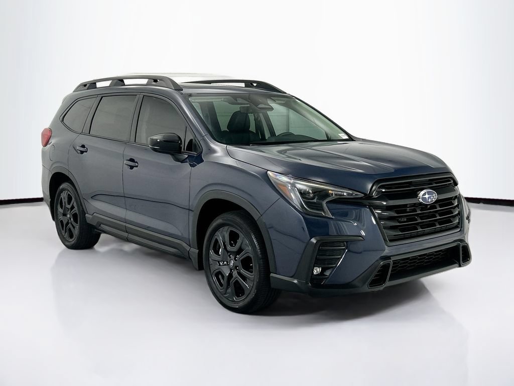 Used 2025 Subaru Ascent Bronze Edition w/ Onyx Package AWD/4WD image 3